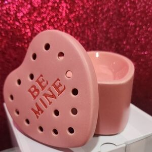 Scentsy Pink Heart Bath Bomb - Be Mine Edition